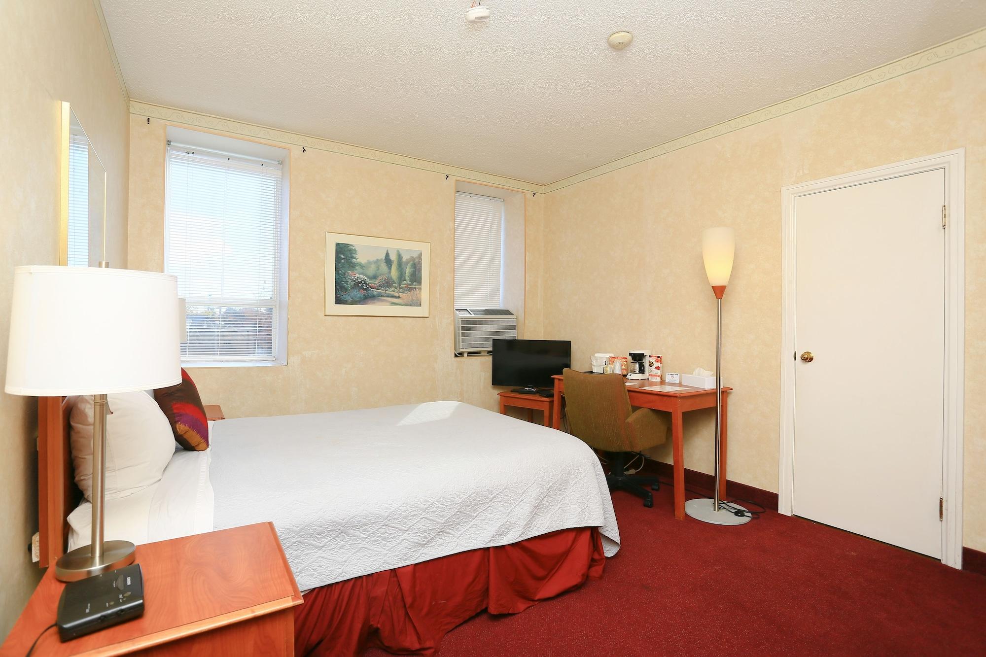 Royal Inn & Suites Guelph Exterior photo