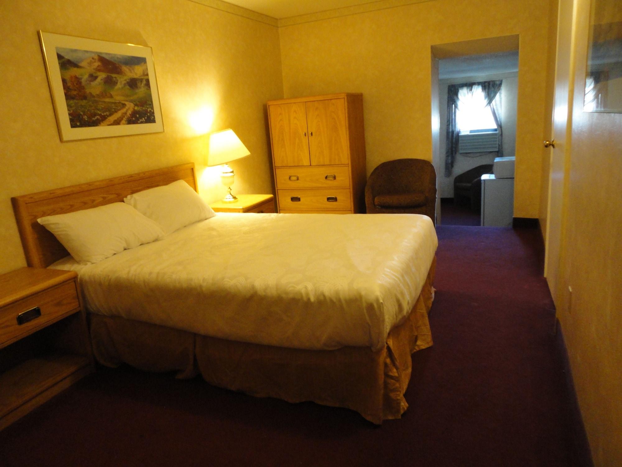 Royal Inn & Suites Guelph Exterior photo
